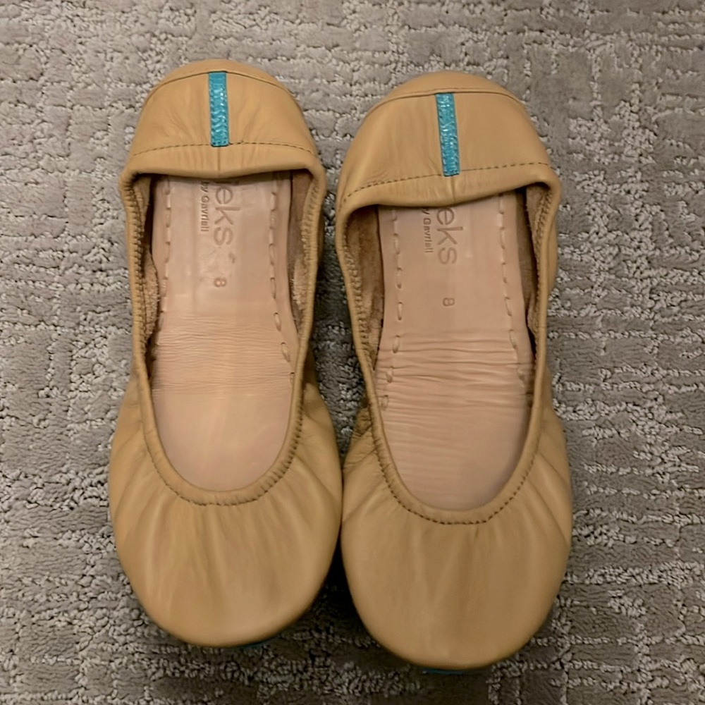 Tieks Tan Flats with Blue Accent